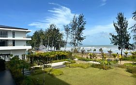 Beachfront Retreats @Roxybeachsematanapt.
